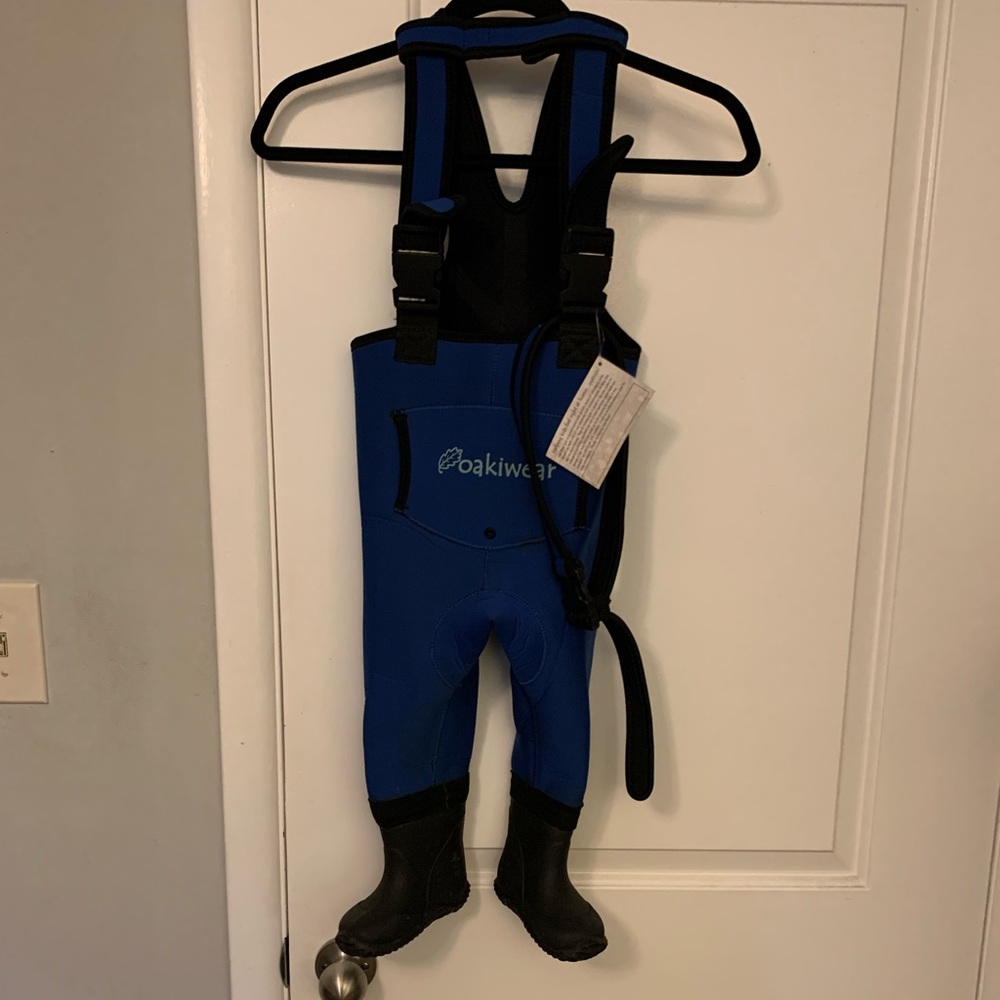 Toddler Oakiwear fishing waders, size 2T